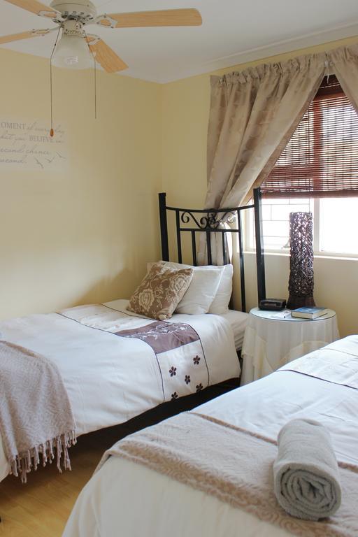 Smithland Guest Apartments Cape Town Bellville Eksteriør billede