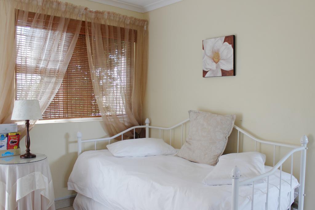 Smithland Guest Apartments Cape Town Bellville Eksteriør billede