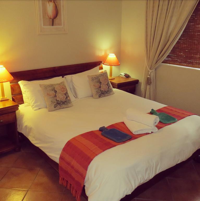 Smithland Guest Apartments Cape Town Bellville Eksteriør billede