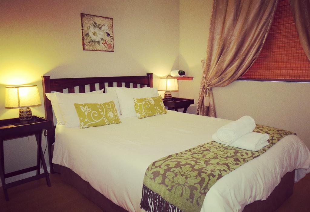 Smithland Guest Apartments Cape Town Bellville Eksteriør billede